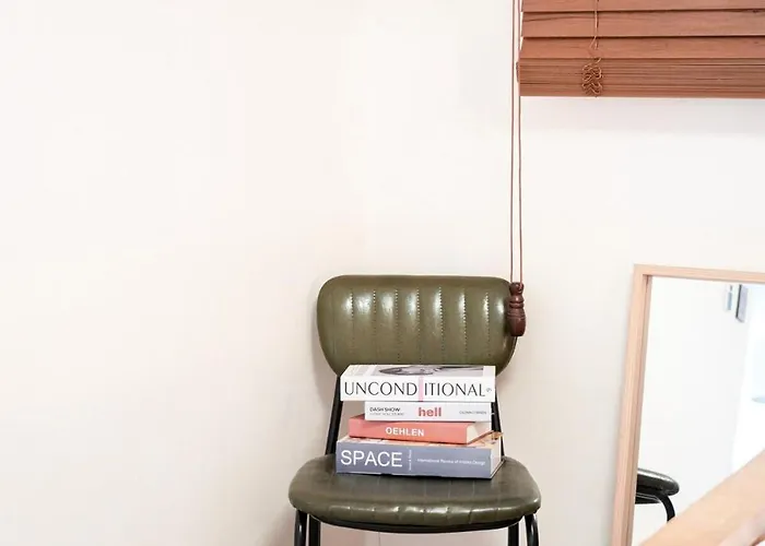 건대 성수 인접 넓은 3룸 최대8인 Kspo 롯데월드 이동편리 아차산역 4분 *